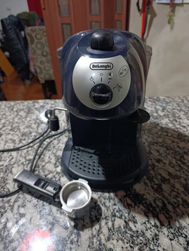 Cafetera Espresso De'Longhi EC 190